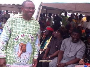 PeterObiRochasOkorochaAtOjukwuHouseSatMarch3Lg