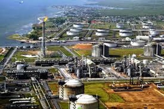 Biafra_Refinary32